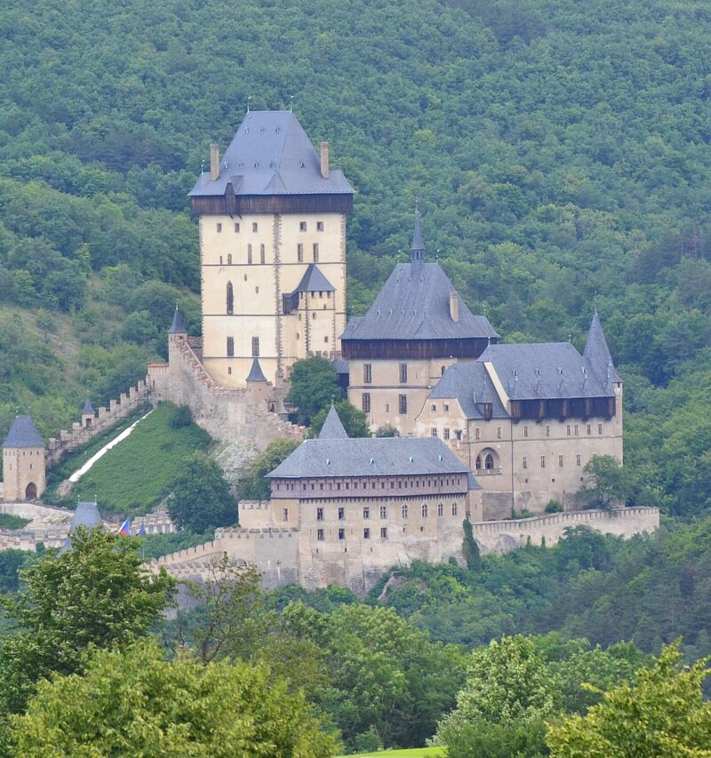 Guided Tour to Karlštejn Castle